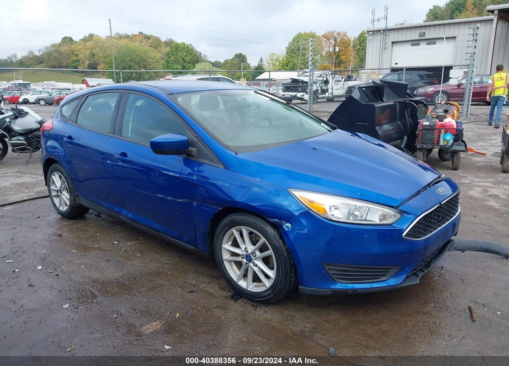 2018 FORD FOCUS SE VIN: 1FADP3K25JL279898