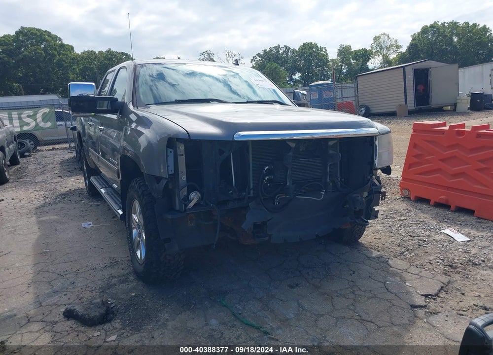 2013 GMC SIERRA 1500 SLE VIN: 3GTP2VE72DG232290