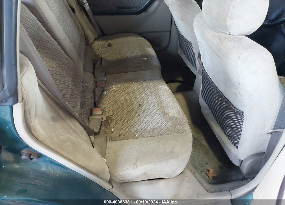 2000 SUBARU FORESTER S VIN: JF1SF6555YG718814