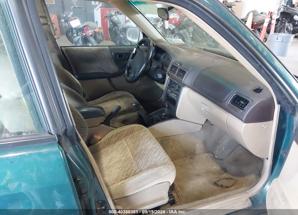 2000 SUBARU FORESTER S VIN: JF1SF6555YG718814