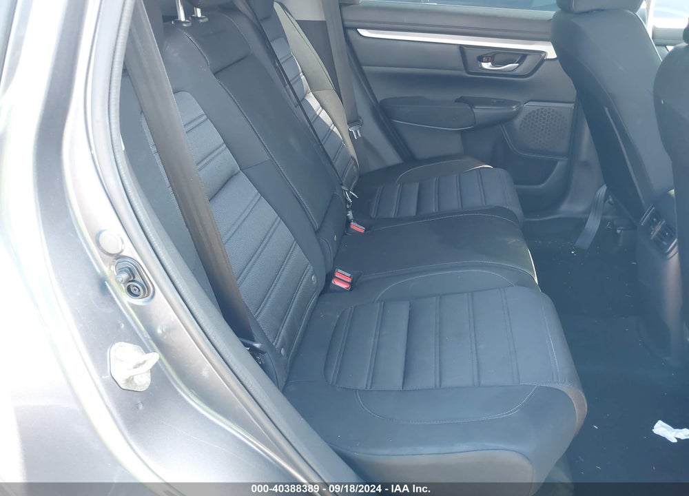 2019 HONDA CR-V LX VIN: 2HKRW5H33KH417765