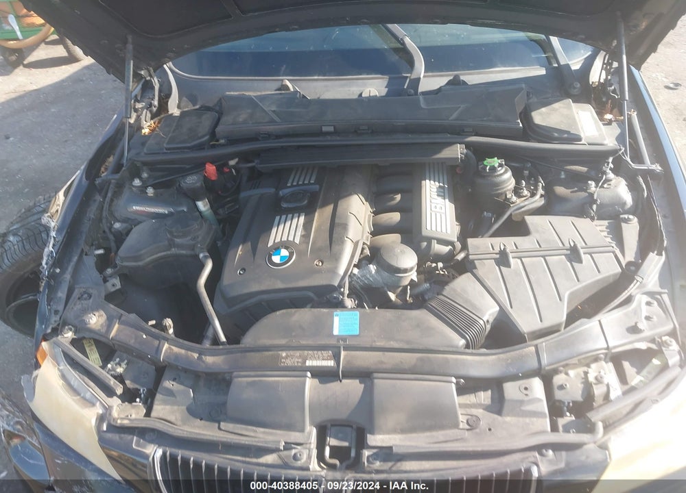 2008 BMW 328I VIN: WBAVA33558K053950