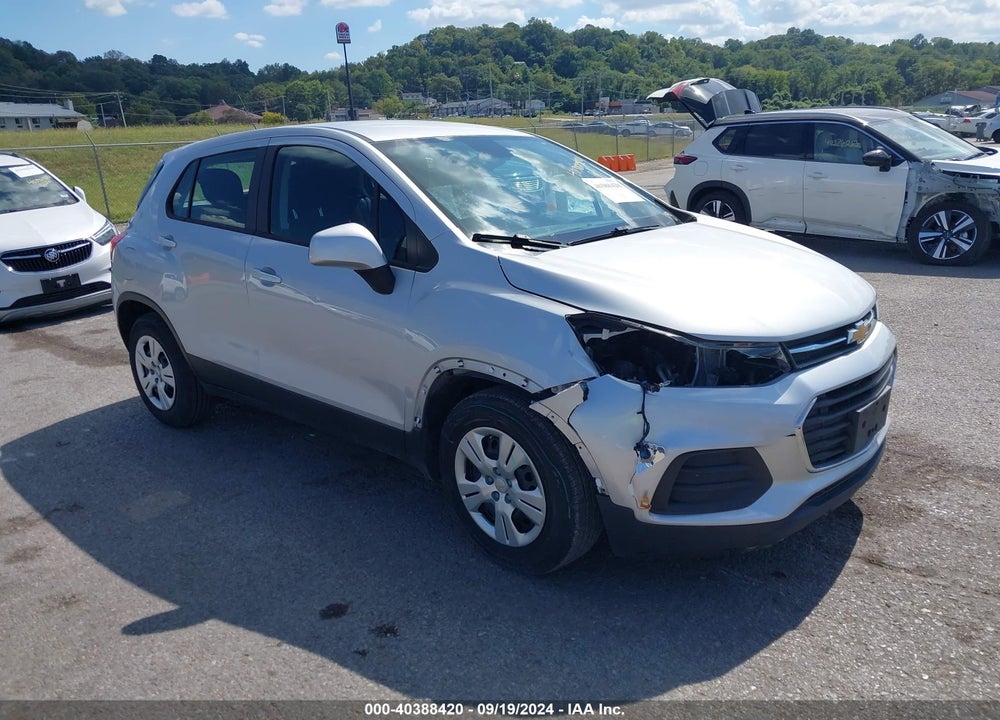 2018 CHEVROLET TRAX LS VIN: 3GNCJKSB0JL213241