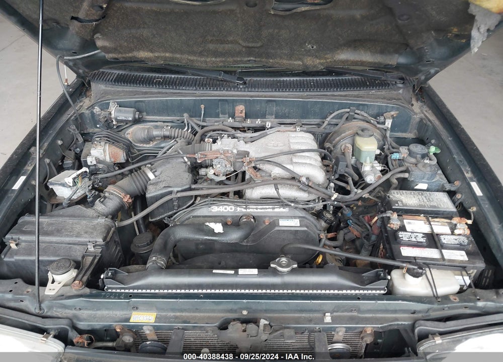 2000 TOYOTA 4RUNNER SR5 V6 VIN: JT3HN86R7Y0313684