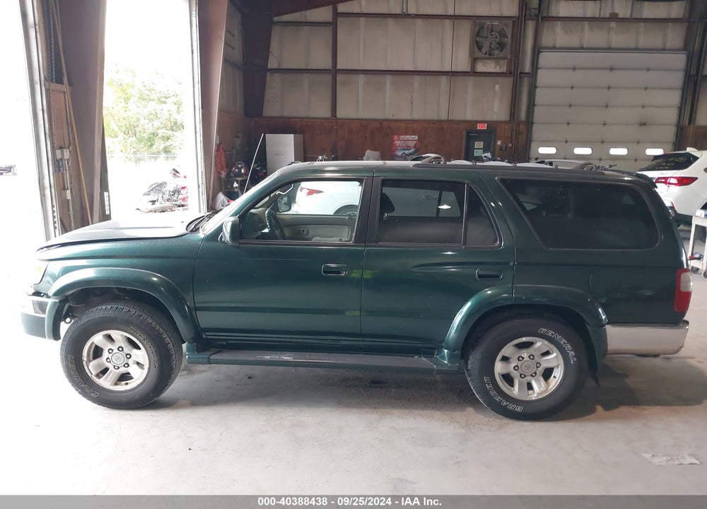 2000 TOYOTA 4RUNNER SR5 V6 VIN: JT3HN86R7Y0313684