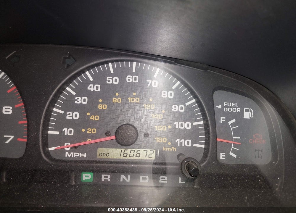 2000 TOYOTA 4RUNNER SR5 V6 VIN: JT3HN86R7Y0313684