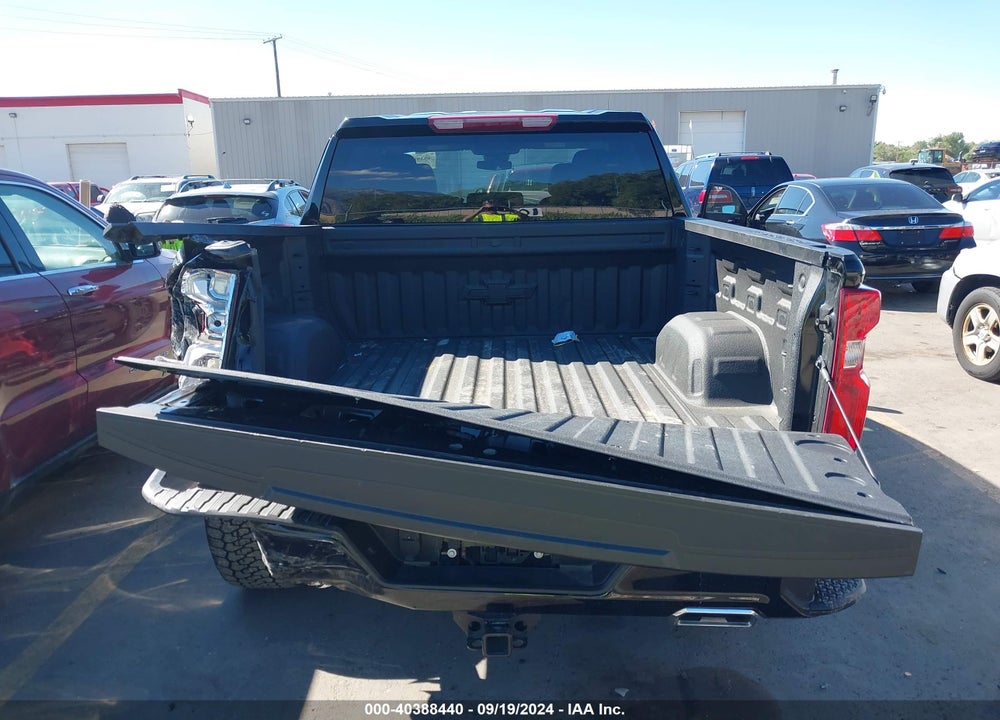 2024 CHEVROLET SILVERADO 1500 4WD SHORT BED RST VIN: 1GCUDEE89RZ113004