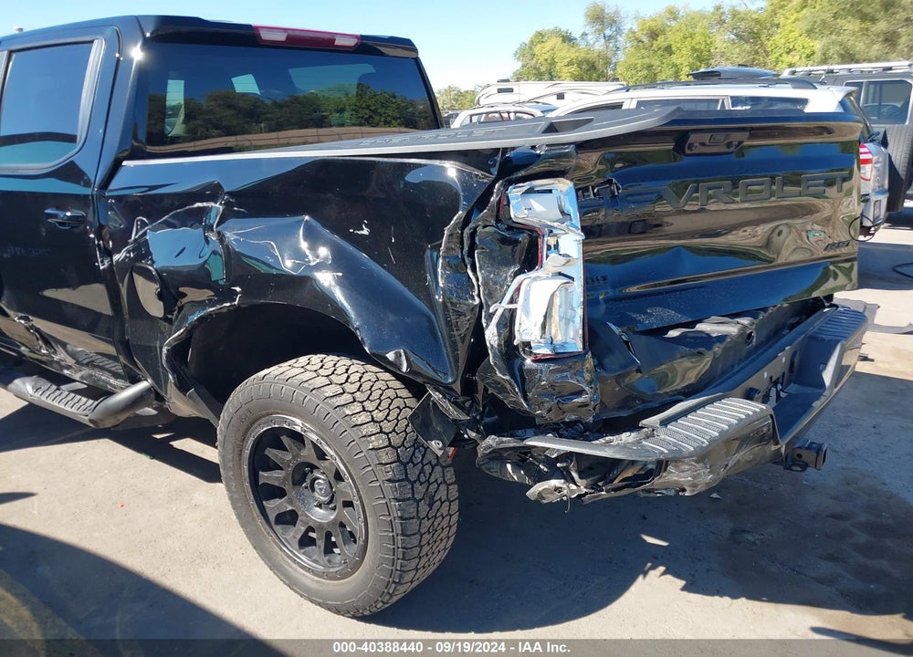 2024 CHEVROLET SILVERADO 1500 4WD SHORT BED RST VIN: 1GCUDEE89RZ113004