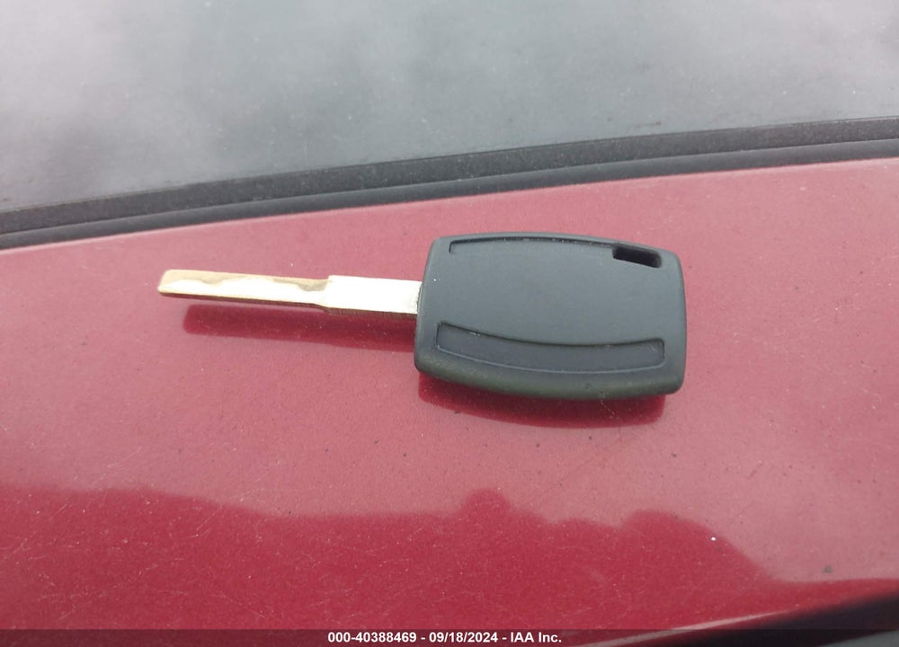 2013 FORD FOCUS SE VIN: 1FADP3K22DL260553