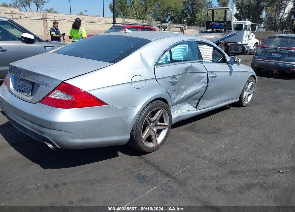 2009 MERCEDES-BENZ CLS 550 VIN: WDDDJ72X99A143740