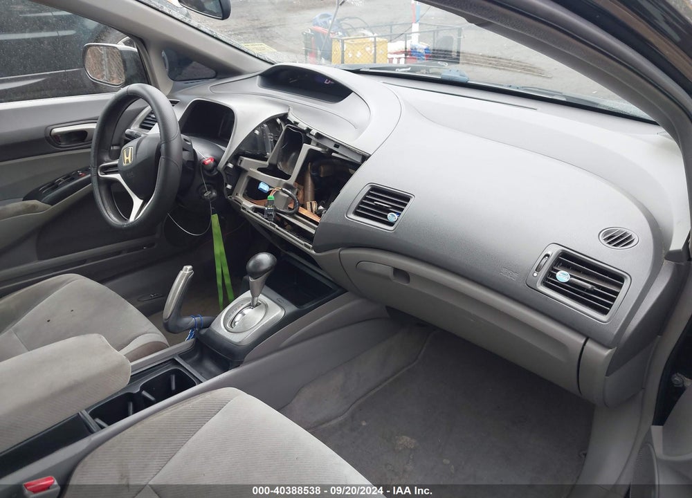 2010 HONDA CIVIC LX VIN: 2HGFA1F56AH578182