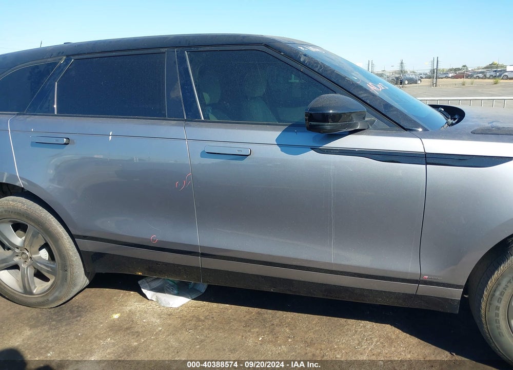 2021 LAND ROVER RANGE ROVER VELAR P250 R-DYNAMIC S VIN: SALYT2EX2MA311465