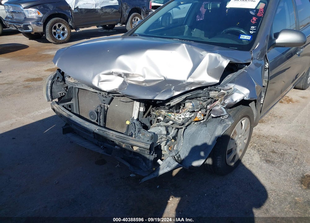 2011 HYUNDAI ELANTRA TOURING GLS VIN: KMHDC8AE4BU105505