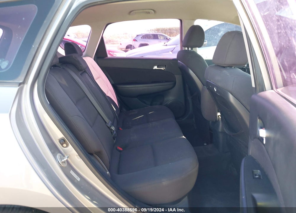 2011 HYUNDAI ELANTRA TOURING GLS VIN: KMHDC8AE4BU105505