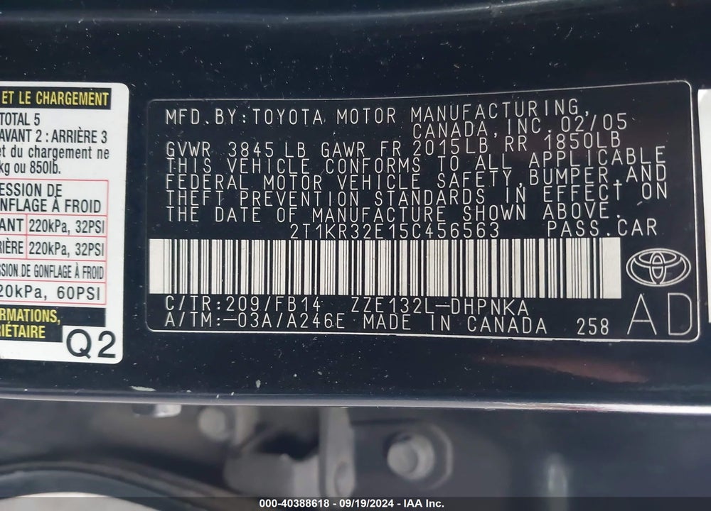 2005 TOYOTA MATRIX/XR VIN: 2T1KR32E15C456563