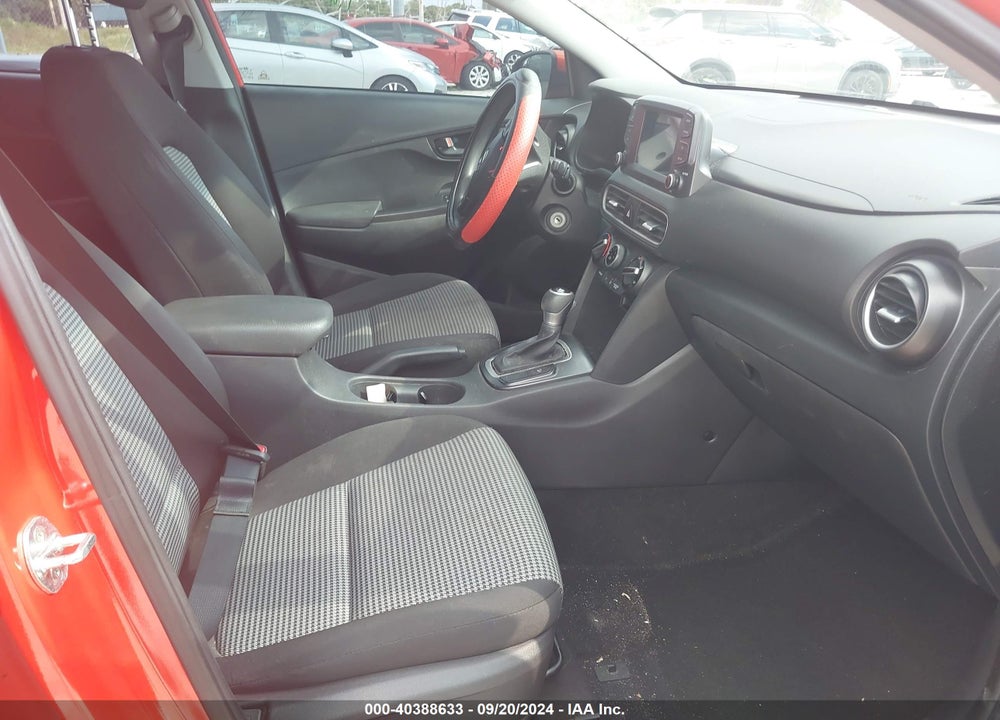 2019 HYUNDAI KONA SE VIN: KM8K12AA9KU302774