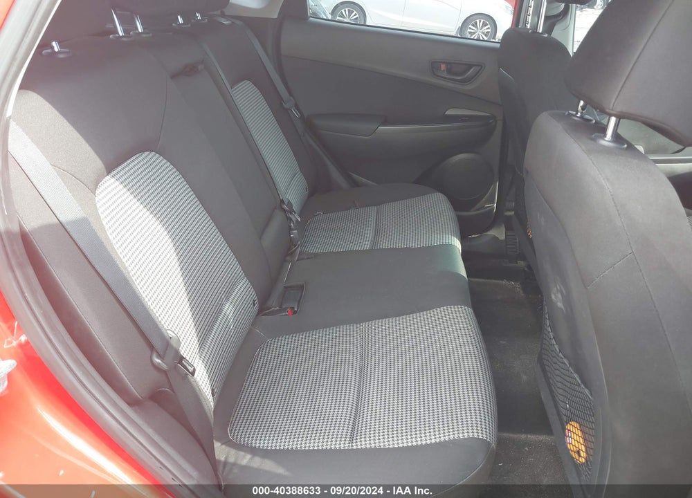 2019 HYUNDAI KONA SE VIN: KM8K12AA9KU302774