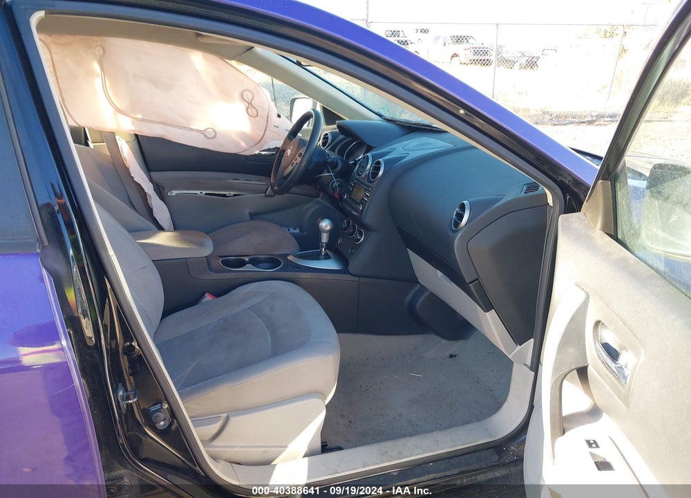 2015 NISSAN ROGUE SELECT S VIN: JN8AS5MV9FW256911