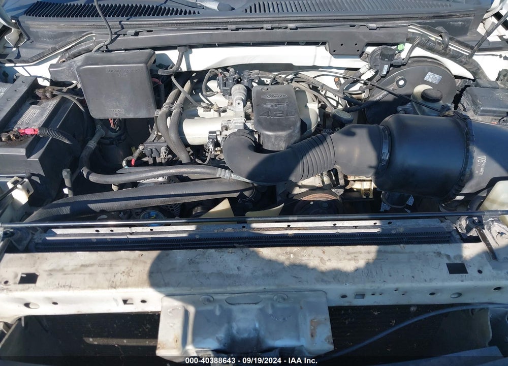 1998 FORD F-150 STANDARD/XL/XLT VIN: 1FTZF172XWNB87858