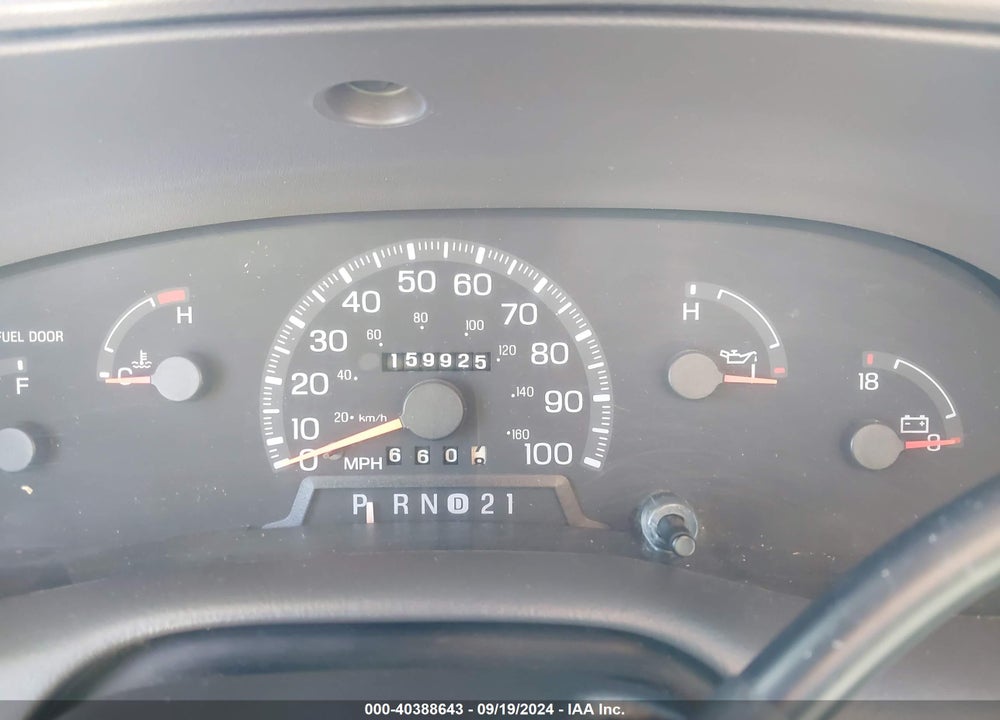 1998 FORD F-150 STANDARD/XL/XLT VIN: 1FTZF172XWNB87858