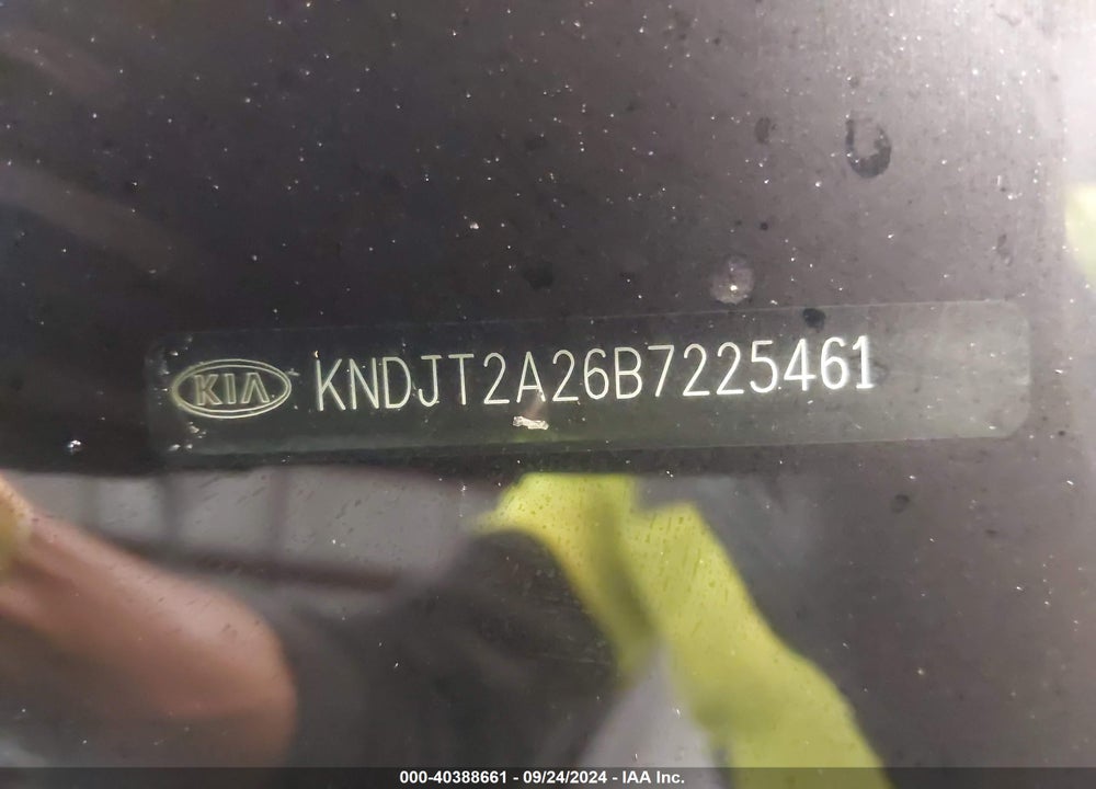 2011 KIA SOUL VIN: KNDJT2A26B7225461