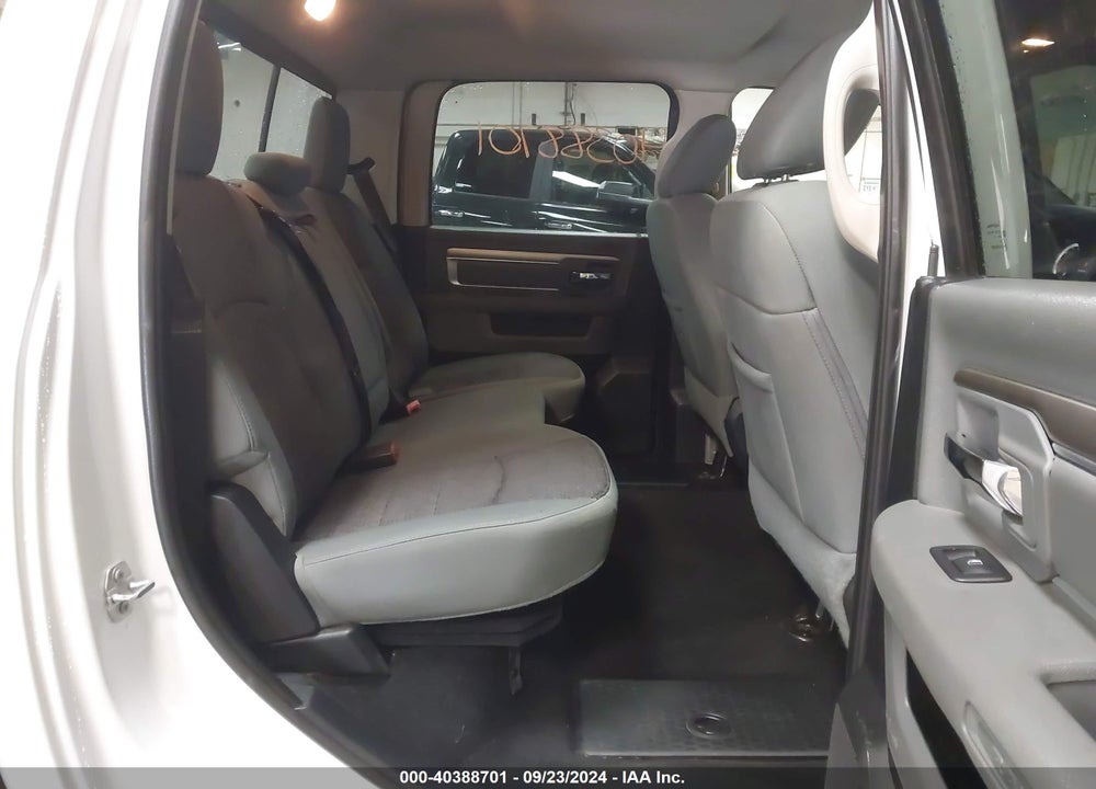 2016 RAM 1500 SLT VIN: 1C6RR7LT8GS280266
