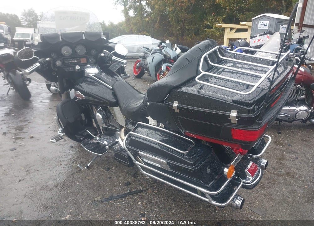 2005 HARLEY-DAVIDSON FLHTCUI VIN: 1HD1FCW1X5Y633794