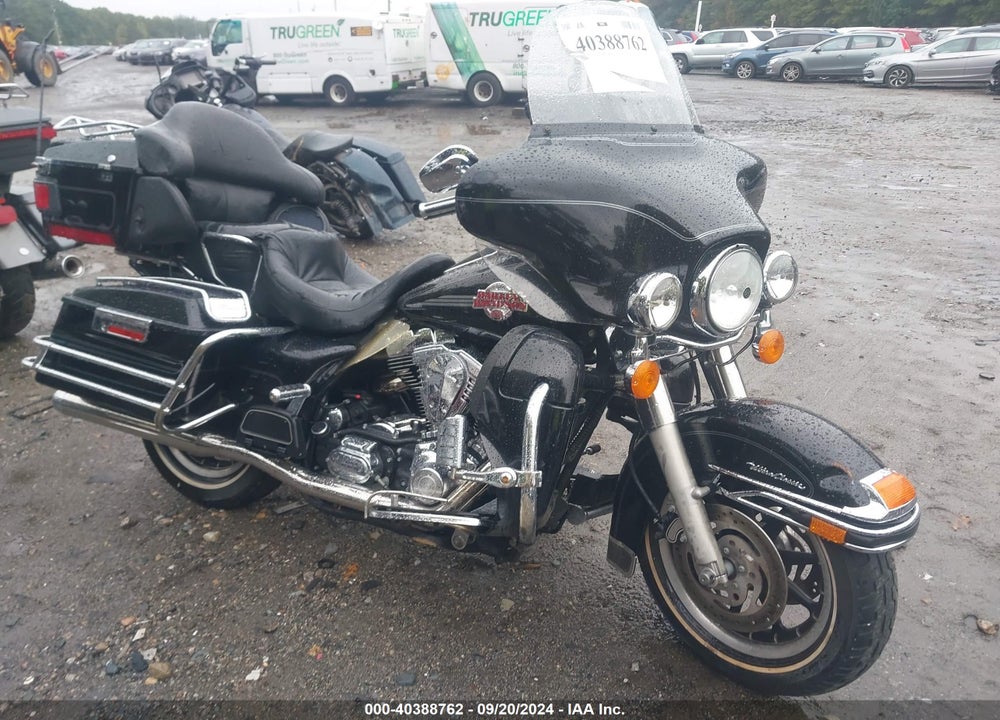 2005 HARLEY-DAVIDSON FLHTCUI VIN: 1HD1FCW1X5Y633794