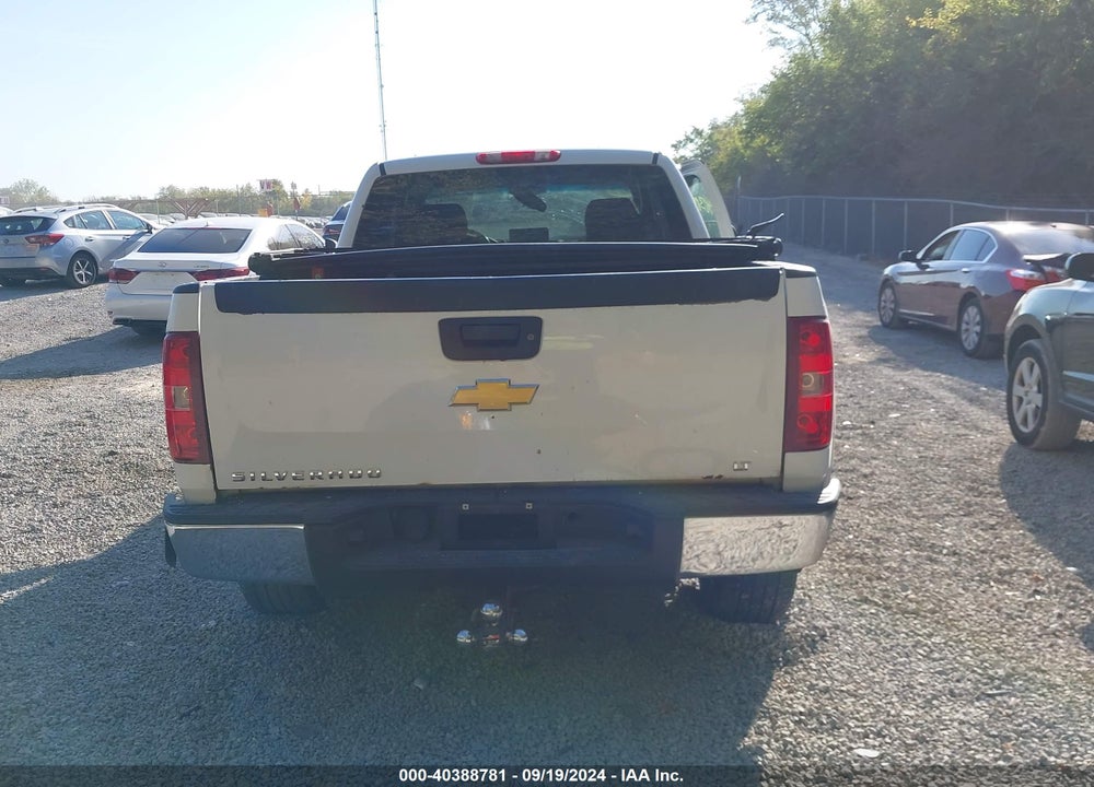 2013 CHEVROLET SILVERADO 1500 LT VIN: 1GCRKSE75DZ149170