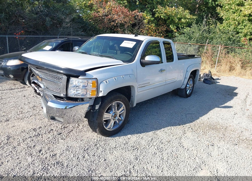 2013 CHEVROLET SILVERADO 1500 LT VIN: 1GCRKSE75DZ149170