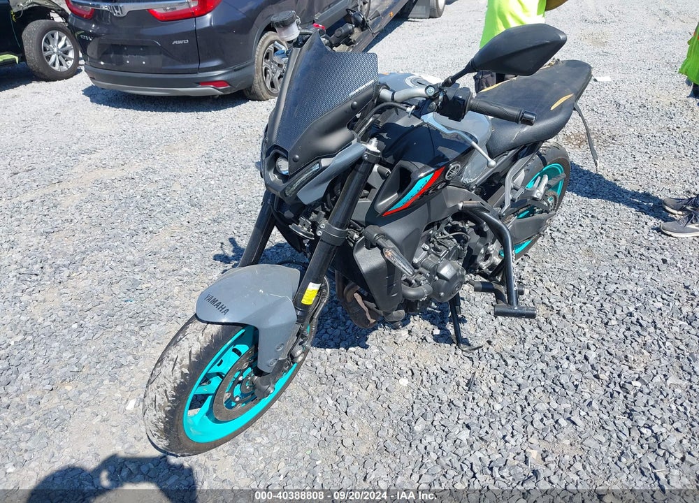 2022 YAMAHA MT09 VIN: JYARN71E1NA002283