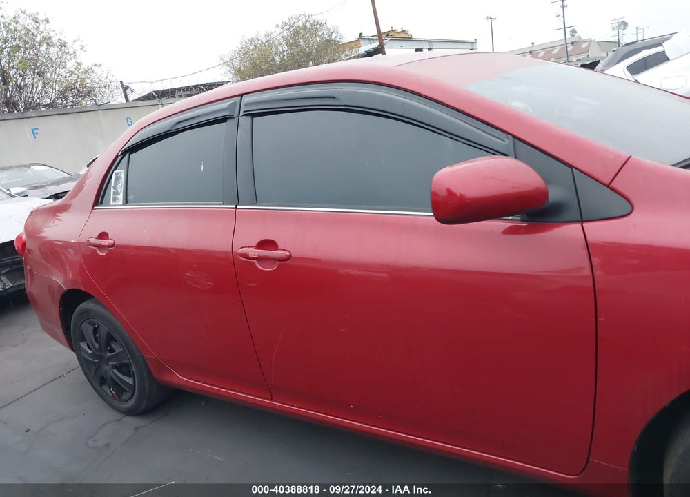 2013 TOYOTA COROLLA LE VIN: 2T1BU4EE2DC988208