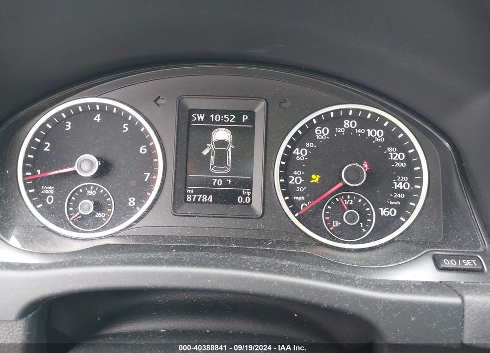 2017 VOLKSWAGEN TIGUAN 2.0T SPORT VIN: WVGTV7AX7HK022429