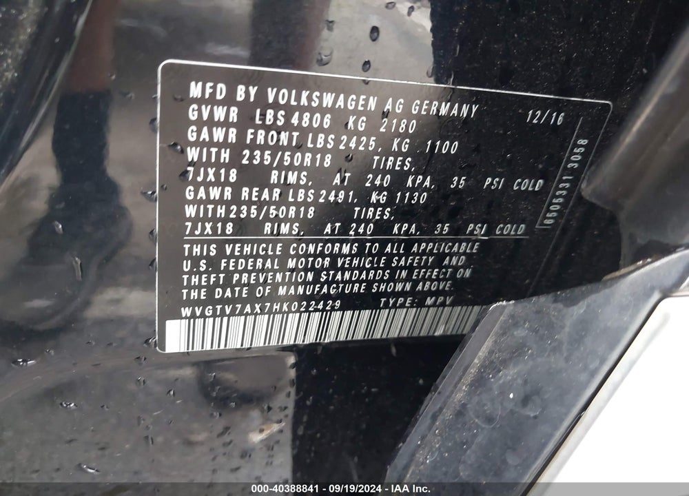 2017 VOLKSWAGEN TIGUAN 2.0T SPORT VIN: WVGTV7AX7HK022429