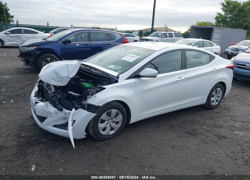 2016 HYUNDAI ELANTRA SE VIN: 5NPDH4AE0GH771132