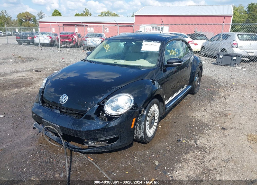 2013 VOLKSWAGEN BEETLE 2.5L VIN: 3VWJP7AT0DM685523