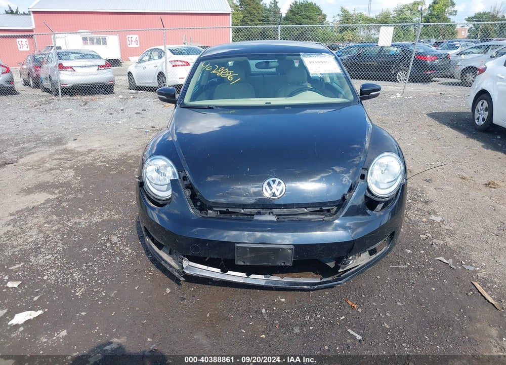 2013 VOLKSWAGEN BEETLE 2.5L VIN: 3VWJP7AT0DM685523