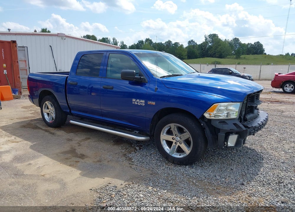 2016 RAM 1500 EXPRESS VIN: 3C6RR6KT3GG112120