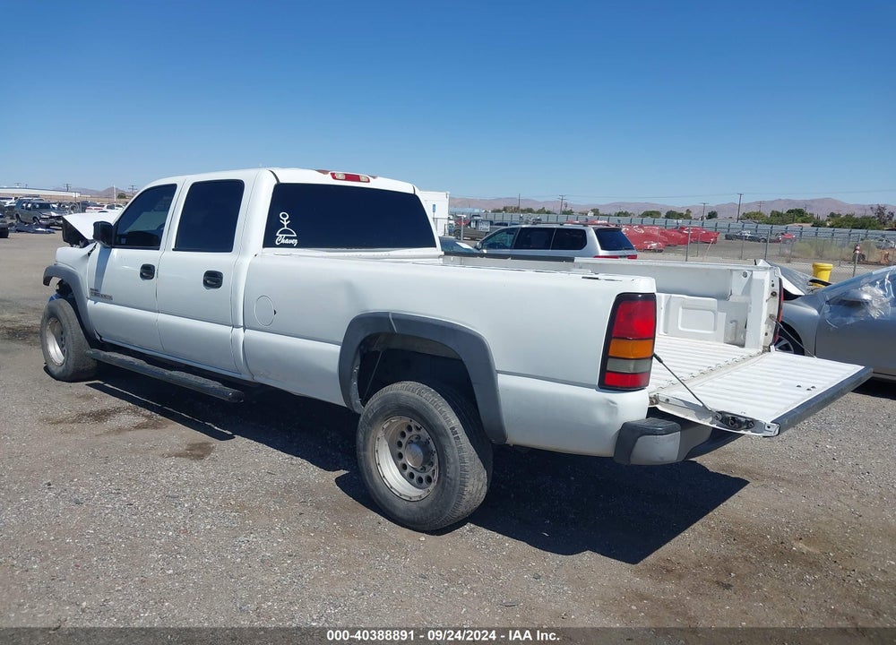 2006 GMC SIERRA 2500HD WORK TRUCK VIN: 1GTHC23236F176825