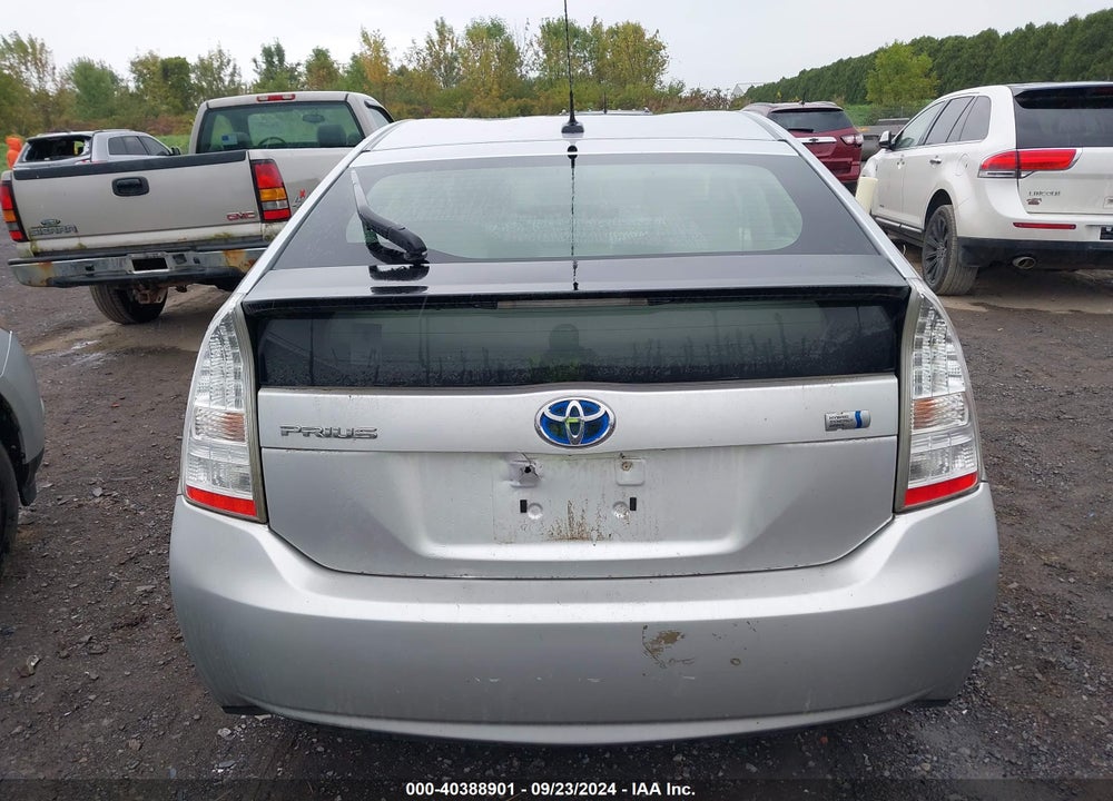 2011 TOYOTA PRIUS TWO VIN: JTDKN3DU4B0325410