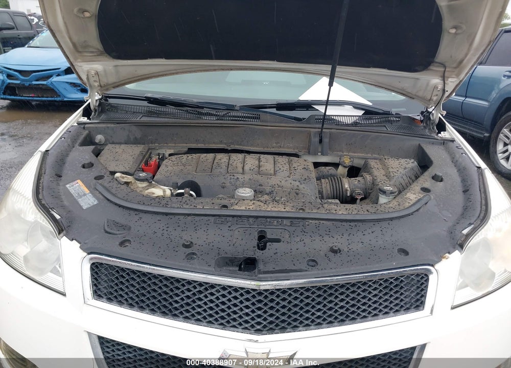 2011 CHEVROLET TRAVERSE 1LT VIN: 1GNKVGED2BJ365444