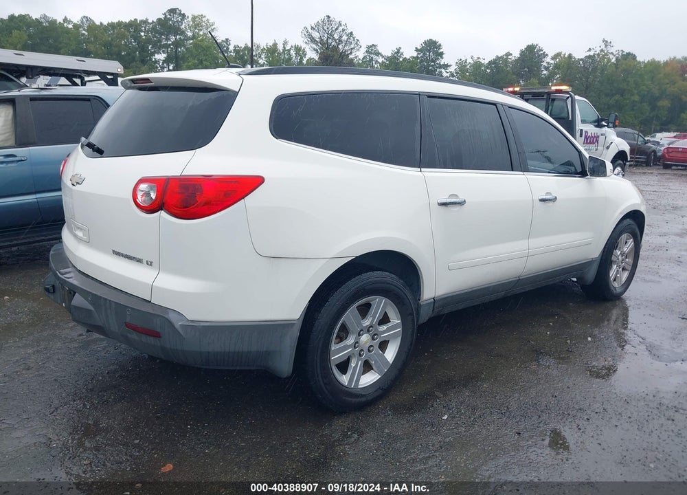 2011 CHEVROLET TRAVERSE 1LT VIN: 1GNKVGED2BJ365444