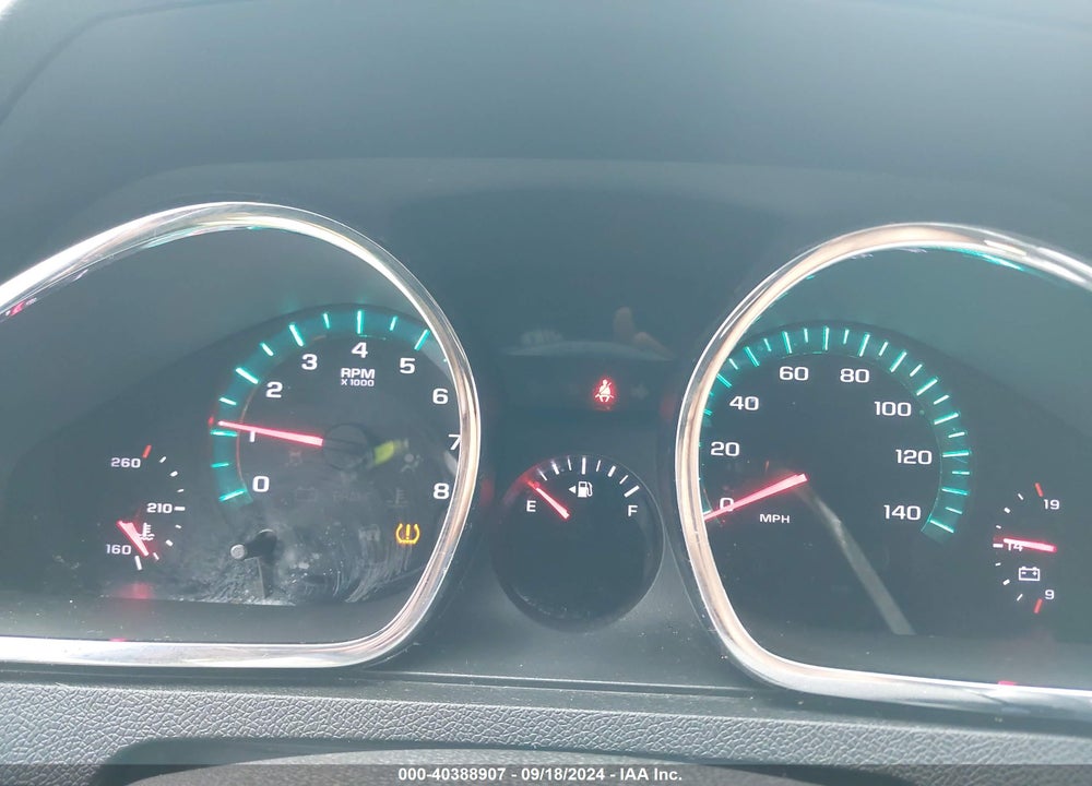 2011 CHEVROLET TRAVERSE 1LT VIN: 1GNKVGED2BJ365444