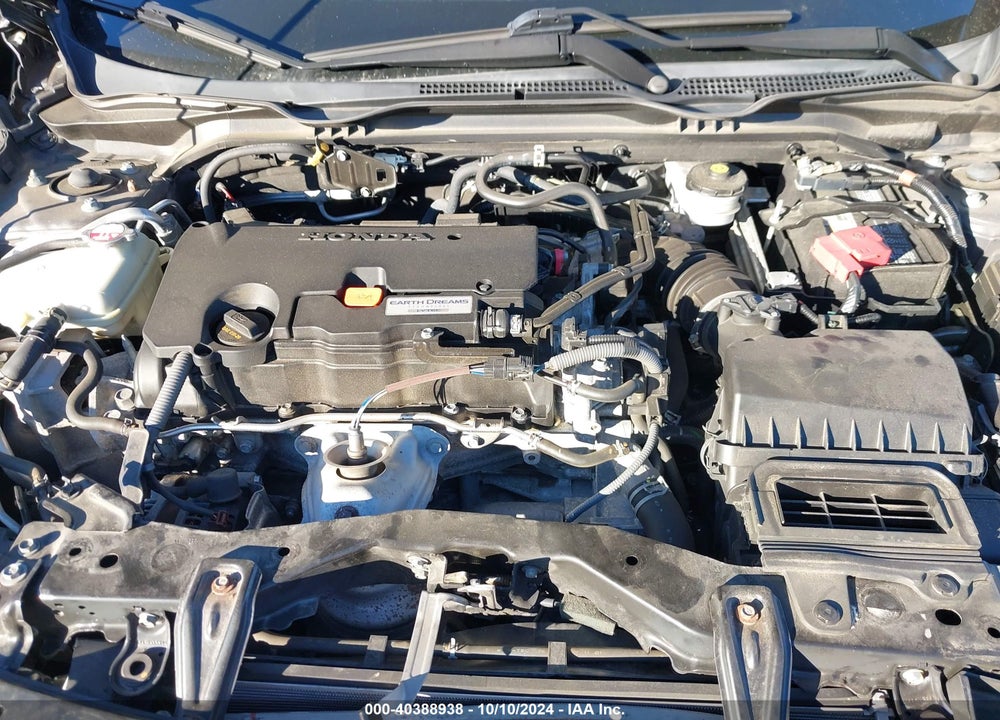 2018 HONDA CIVIC LX VIN: 2HGFC2F55JH537137