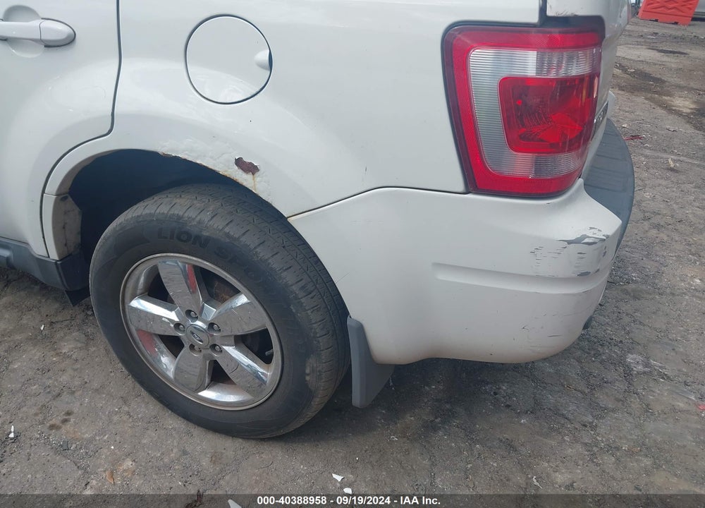 2011 FORD ESCAPE LIMITED VIN: 1FMCU9EG2BKA03173