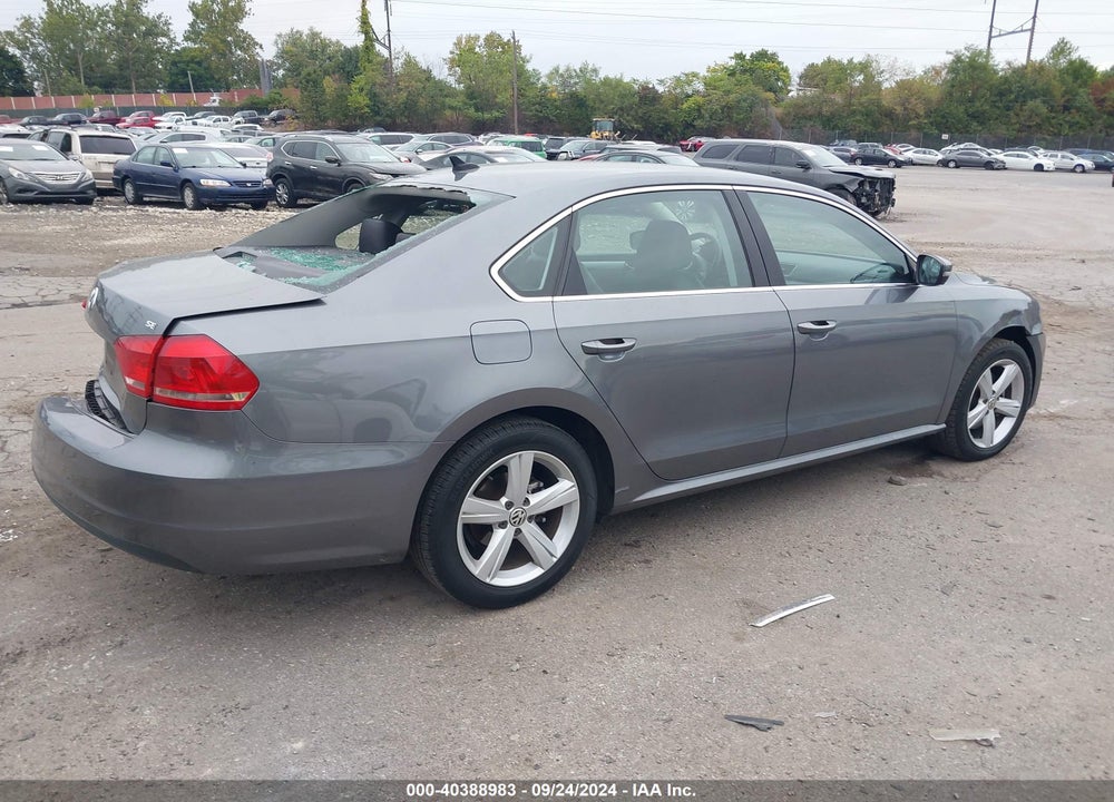 2013 VOLKSWAGEN PASSAT 2.5L SE VIN: 1VWBP7A36DC003282