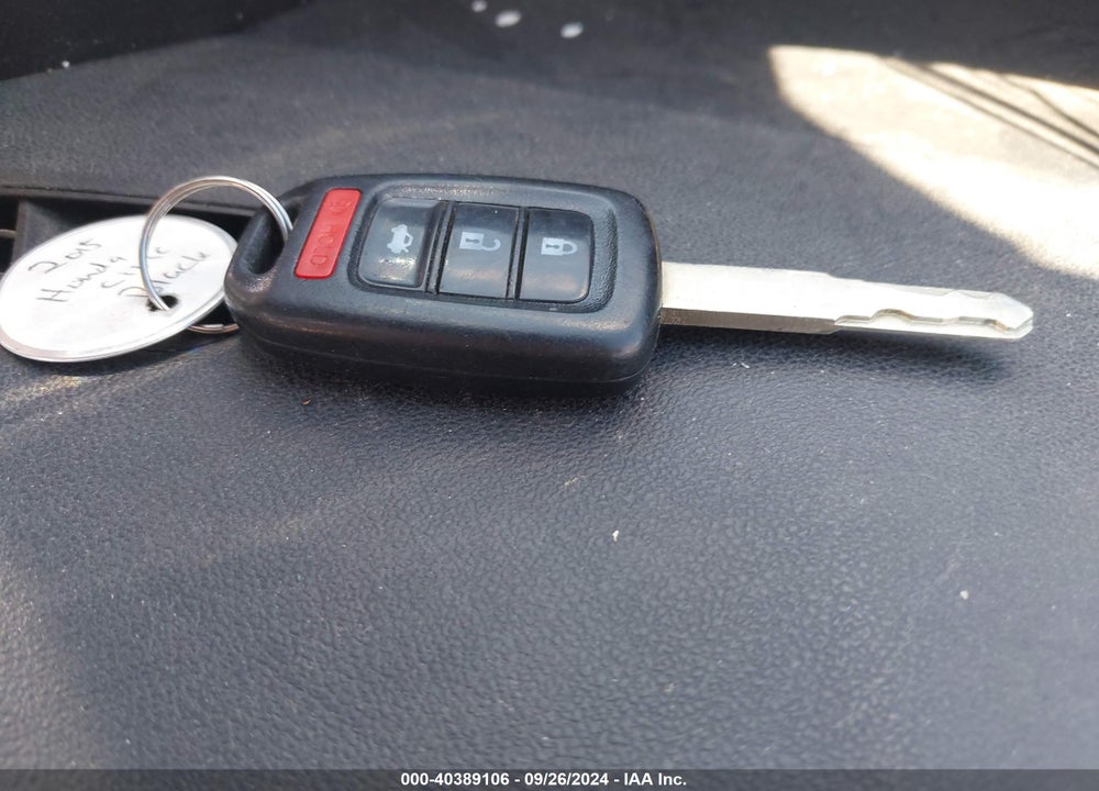 2015 HONDA CIVIC LX VIN: 2HGFB2E58FH530940