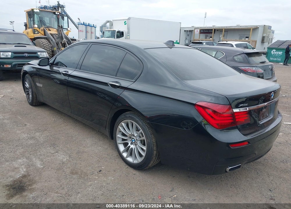 2013 BMW 740LI XDRIVE VIN: WBAYF4C5XDD281588