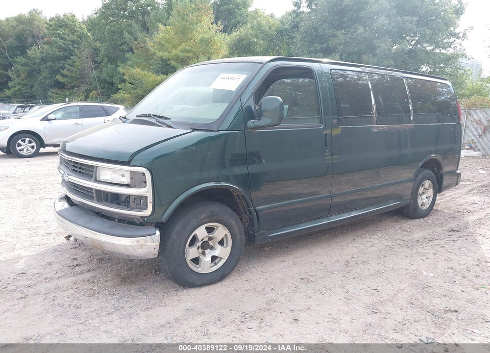 2001 CHEVROLET EXPRESS LT VIN: 1GNFG65R511203890