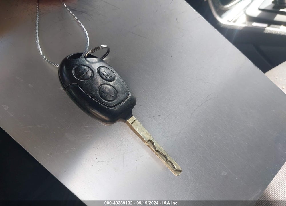 2014 FORD FIESTA SE VIN: 3FADP4BJ5EM102138